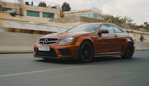 ڤيديو | C63 Black series – معنى القوة الألمانية مع مرسيدس